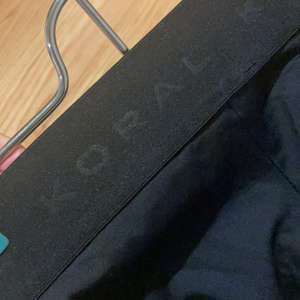 Barry’s Bootcamp Leggings - Picture 4 of 6